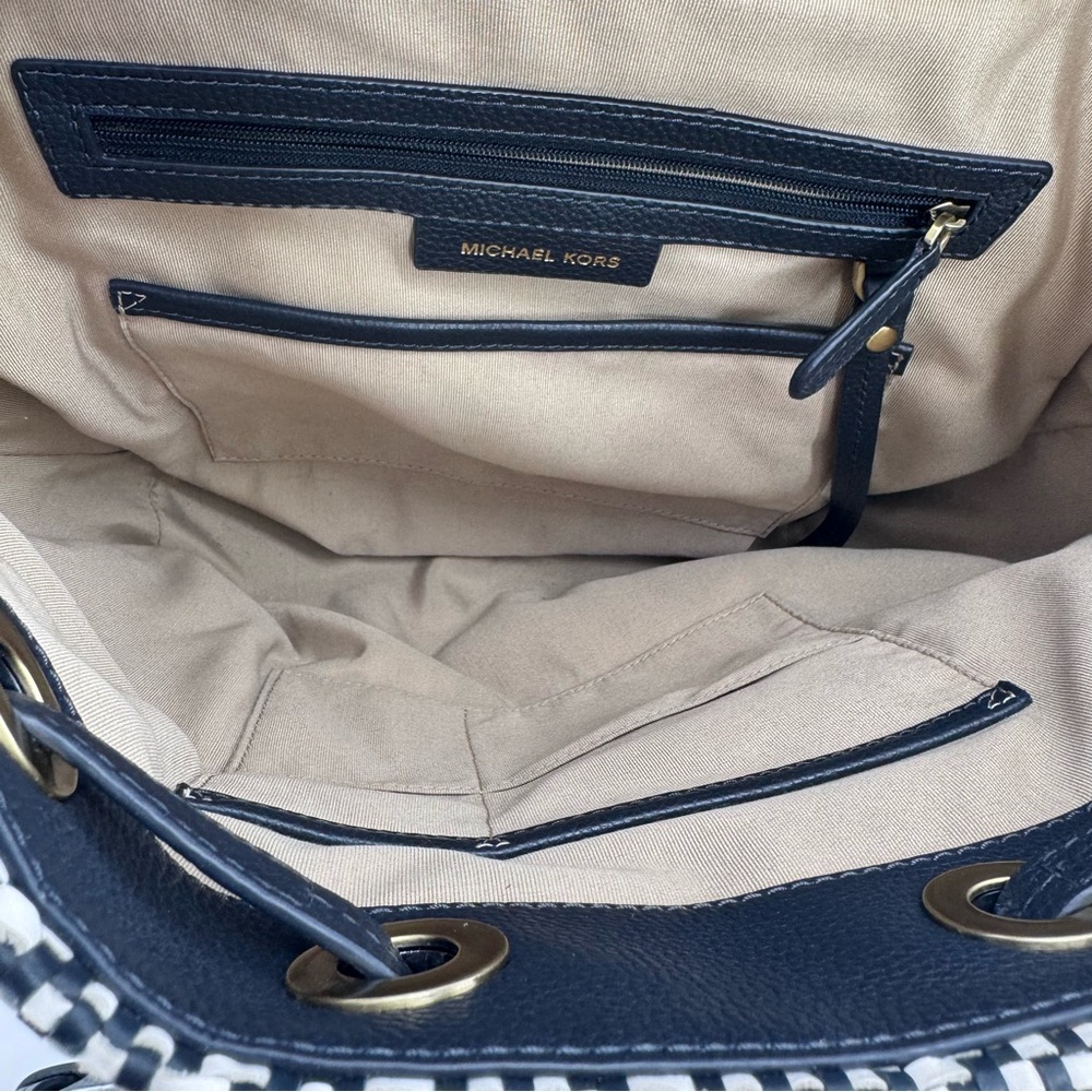 Michael Kors Junie Backpack Admiral Optic‎ White Leather Blue Bag - Picture 10 of 14